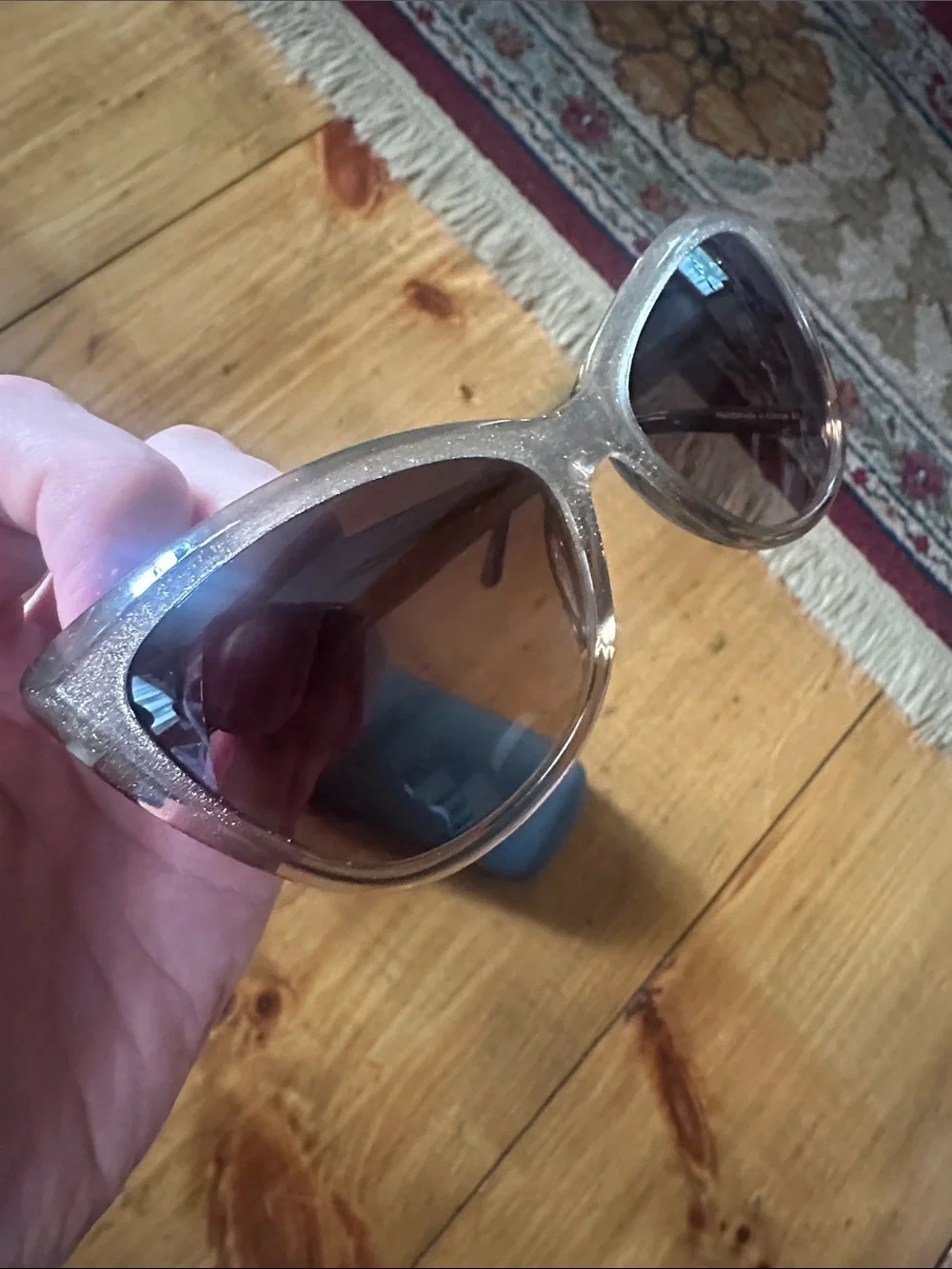 Vera Wang Cat Eye Sunglasses in Sparkling Gold with Brown Lenses